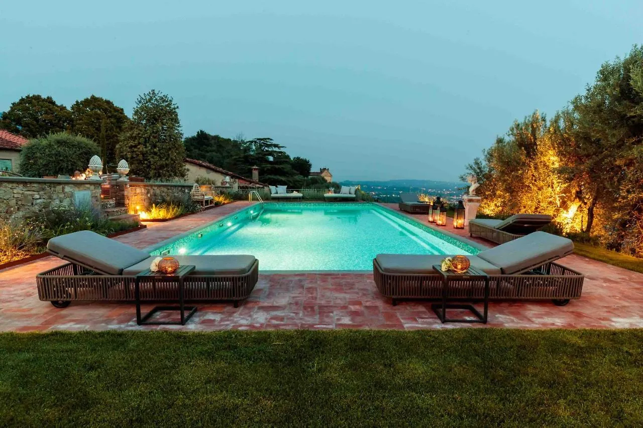 Villa Il Castello Lucques 0*,  Italie