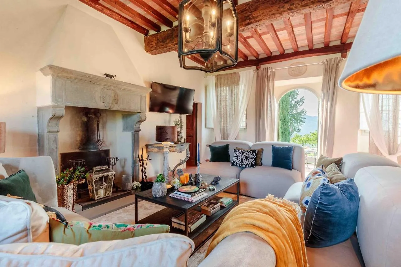 Villa Il Castello Lucques 0*,