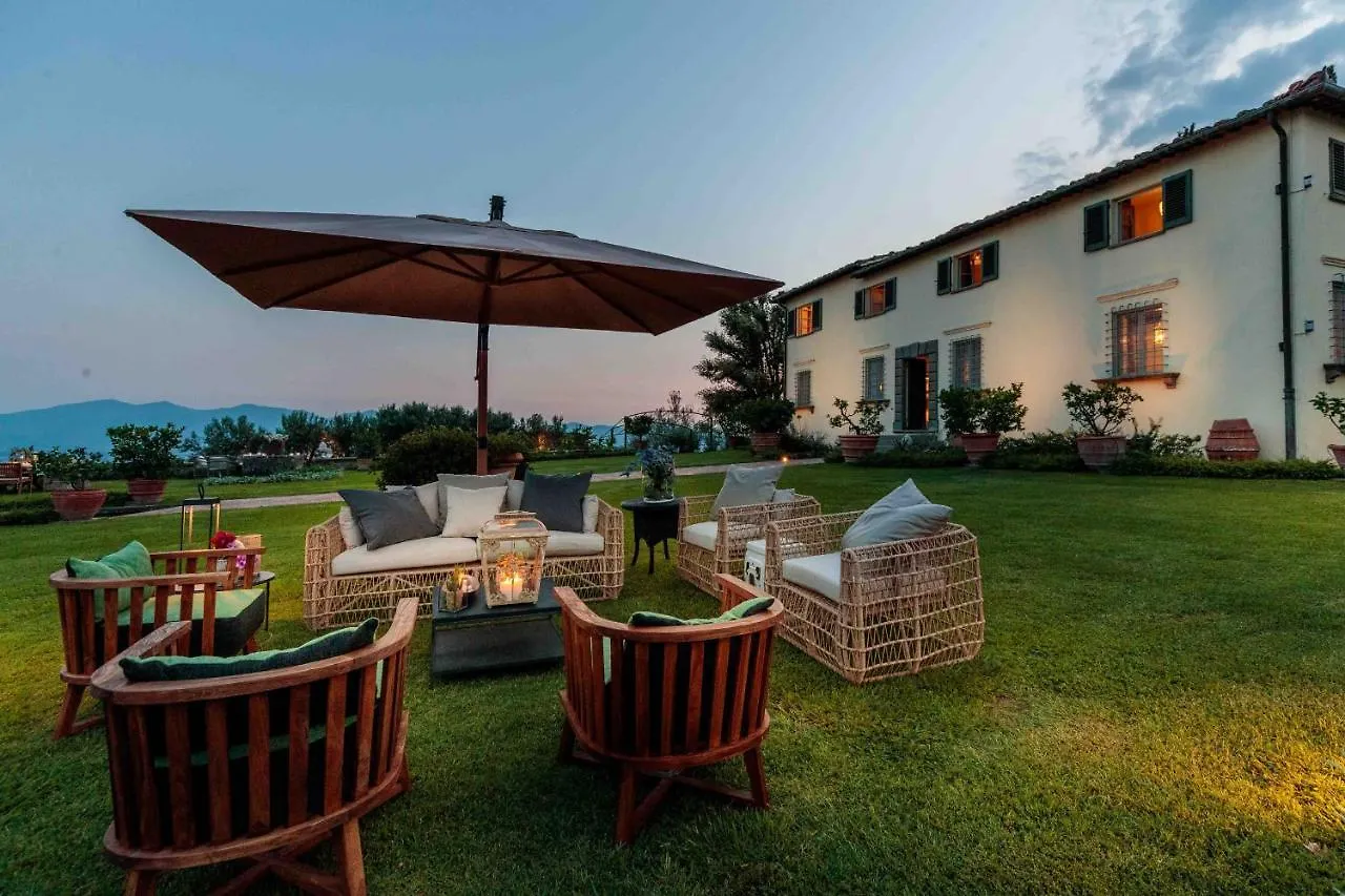 Villa Il Castello Lucca 0*,  Italy